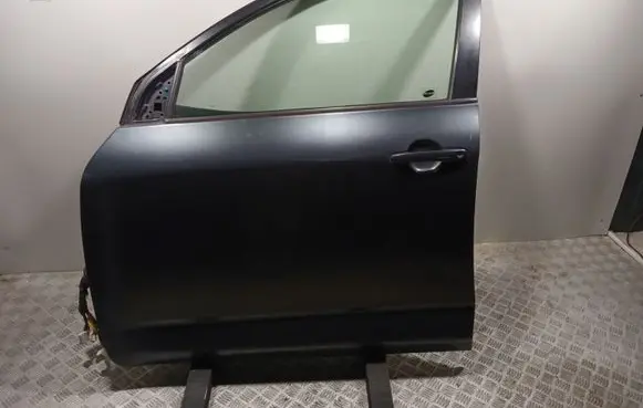 Toyota RAV 4 (XA30) Front door 