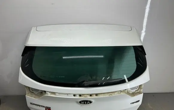 KIA Sportage Tailgate/trunk/boot lid 