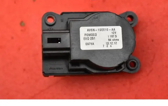 Ford Grand C-MAX Air flap motor/actuator AV6N19E616AA