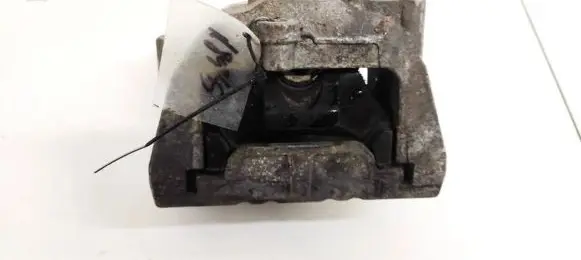 Volkswagen Golf V Engine mount bracket 1K0199262