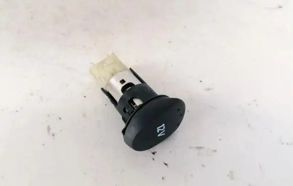 Renault Laguna II Cigarette lighter 