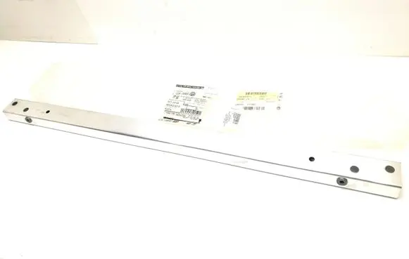 Audi Q7 4M Radiator support slam panel bracket 4M0802507D