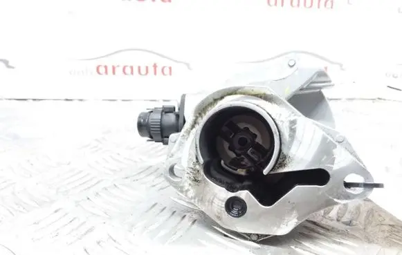 Nissan Qashqai Vacuum pump 46505272R 70564100 14T0613317