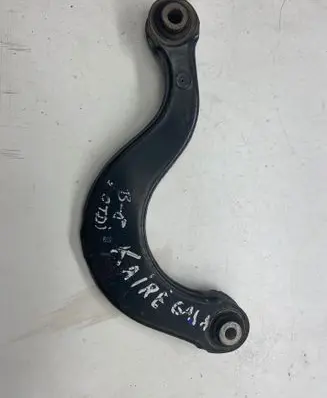 Volkswagen PASSAT B8 Rear upper control arm/wishbone 67371606S 500505351B