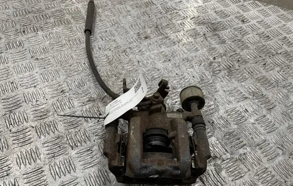 Opel Mokka X Rear brake caliper