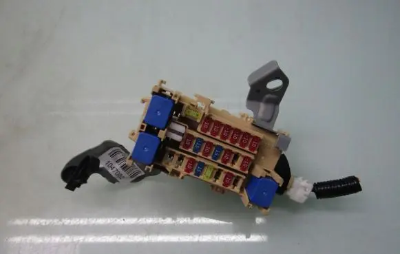 Infiniti Q50 Fuse box set