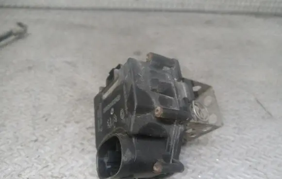 Peugeot 307 Coolant fan relay 9658508980