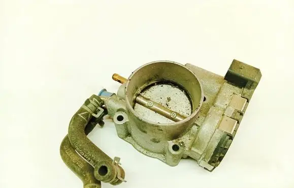 Audi A6 S6 C5 4B Throttle valve 078133062B