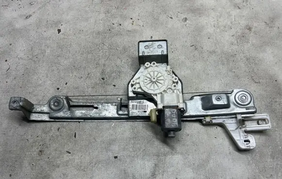 Dodge Caliber Rear door window regulator with motor 0130822278 05074232AA S7306583