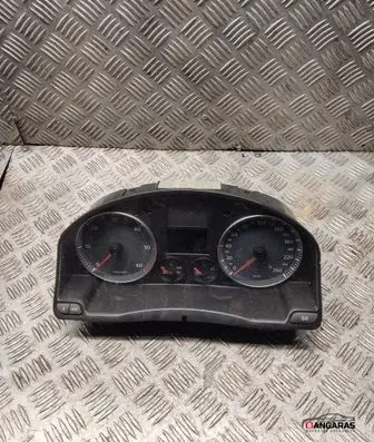 Volkswagen Golf Plus Speedometer (instrument cluster) 1k0920862k