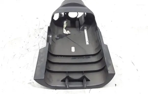 Steering wheel column trim