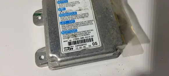 Honda Civic Airbag control unit/module 77960SMGE014M1 C0PS90F9Z