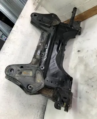 Peugeot 2008 II Front subframe