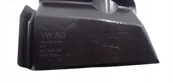 Volkswagen Polo VI Wiper trim 2G1815159
