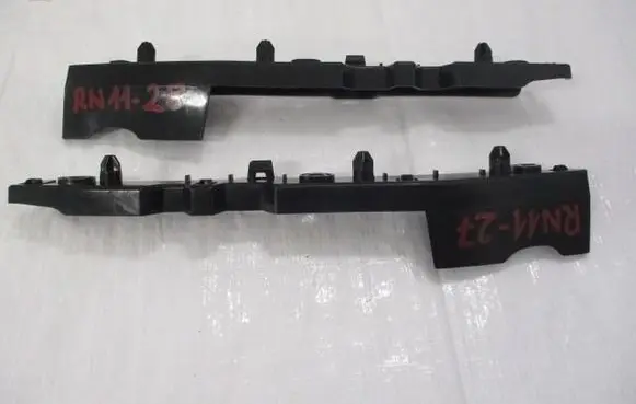 Peugeot Rifter Fender mounting bracket 9821847480