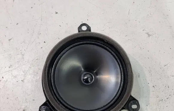 Toyota Corolla Cross Front door speaker 861601A210 V81DDH2