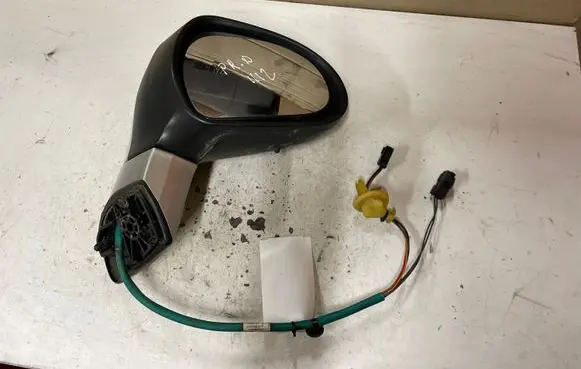 Peugeot 308 Front door electric wing mirror 0306040 0308094