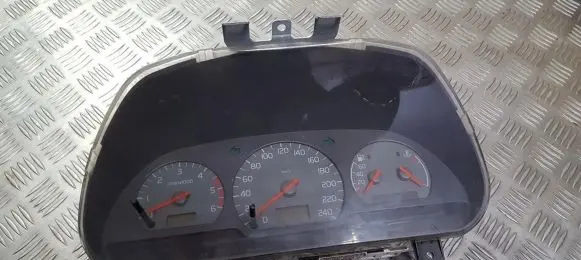 Volvo S40, V40 Speedometer (instrument cluster) 30862228 30858334