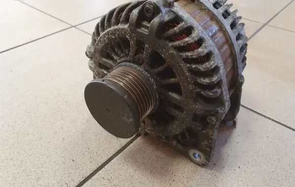 Nissan X-Trail T31 Generator/alternator 23100JG71A