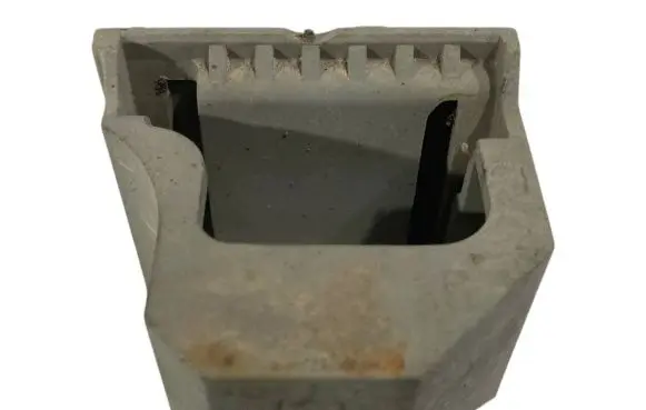 Radiator mount bracket