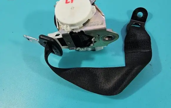 BMW i3 Rear seatbelt 34128958C IMPRK1579671