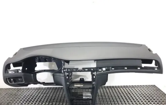 Skoda Superb B6 (3T) Dashboard 