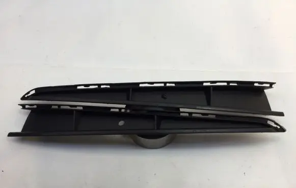 Volkswagen Polo VI Front bumper lower grill 2G0853677S 2G0853677T