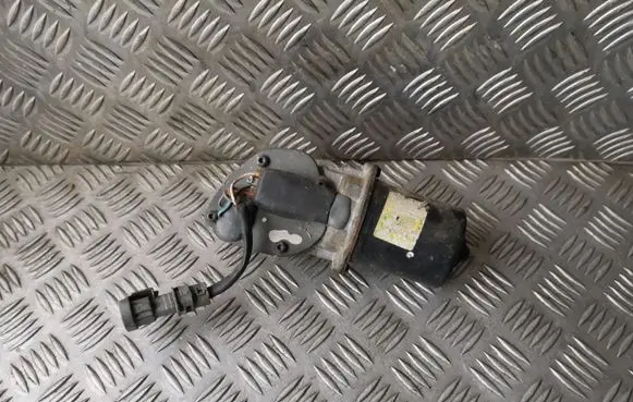 Renault Master II Wiper motor 53670637
