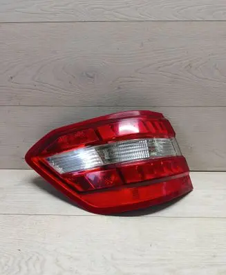 Mercedes-Benz E W212 Rear/tail lights A2128203864