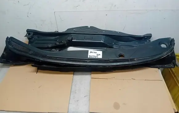 Nissan Micra K14 Wiper trim 66862