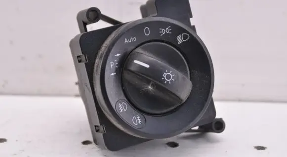 Mercedes-Benz Sprinter W906 Light switch A9065450804
