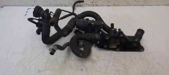 Renault Megane III Thermostat housing 144999224R