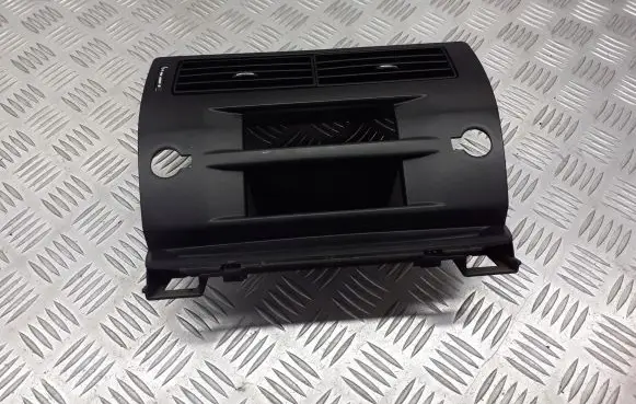 Citroen C4 I Radio/GPS head unit trim 9649599477