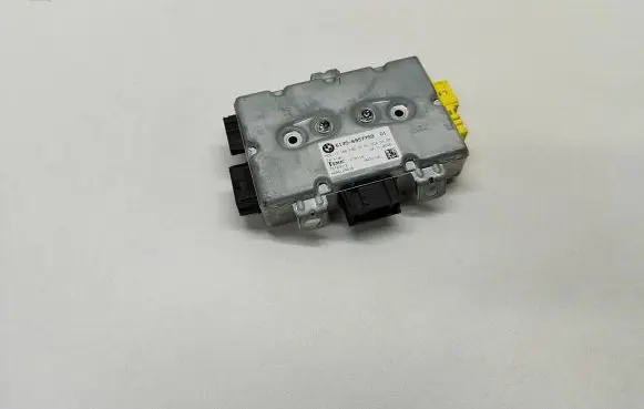 BMW 5 E60 E61 Door control unit/module 6957759 61356957759 6135695775901