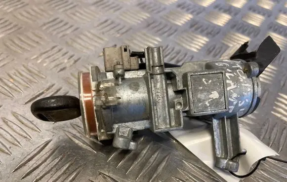 Mitsubishi Galant Ignition lock 337719