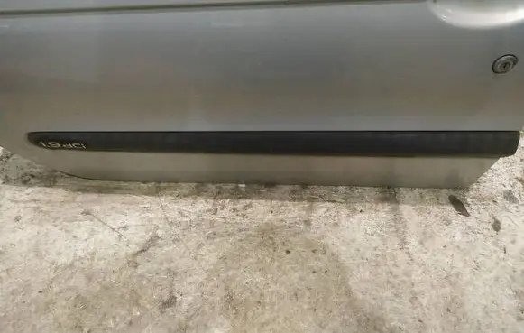 Renault Scenic I Front door trim (molding) 
