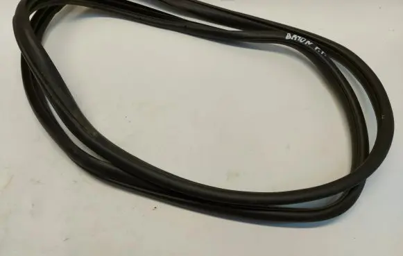 Hyundai Bayon Front door rubber seal 