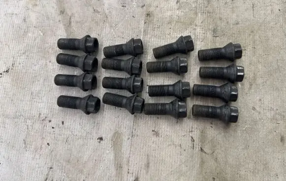 BMW X2 F39 Nuts/bolts 