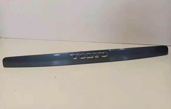 Volvo V50 Trunk door license plate light bar 30699682