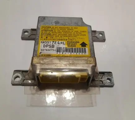 Mitsubishi Pajero Airbag control unit/module MR551784