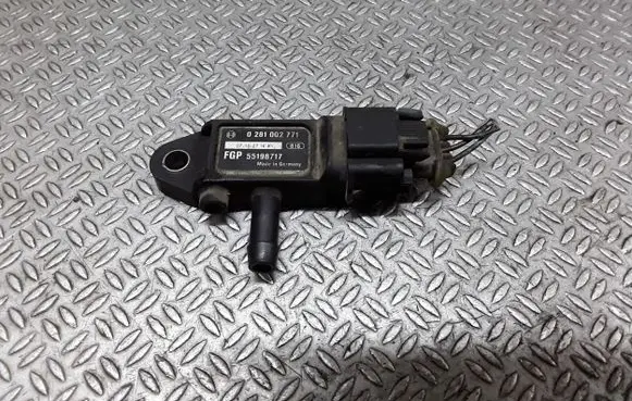 Opel Zafira B Exhaust gas pressure sensor 