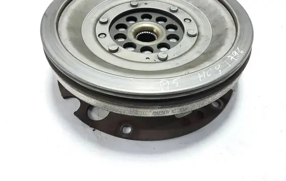 Audi A5 8T 8F Flywheel 0B5105317K