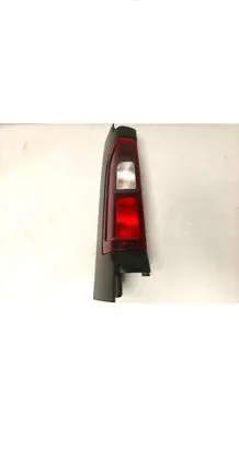 Opel Vivaro Rear/tail lights 93867974