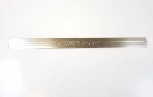 Mercedes-Benz C W204 Front sill trim cover A2046800135