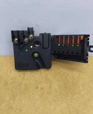 Mercedes-Benz E W211 Fuse module 2119820402 00256