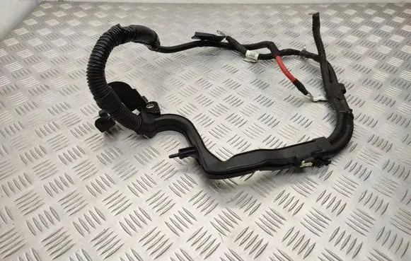 Opel Astra K Positive cable (battery) 39026155