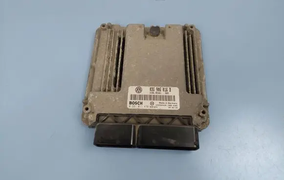 Volkswagen Golf V Engine control unit/module 03G906016B 0281011478