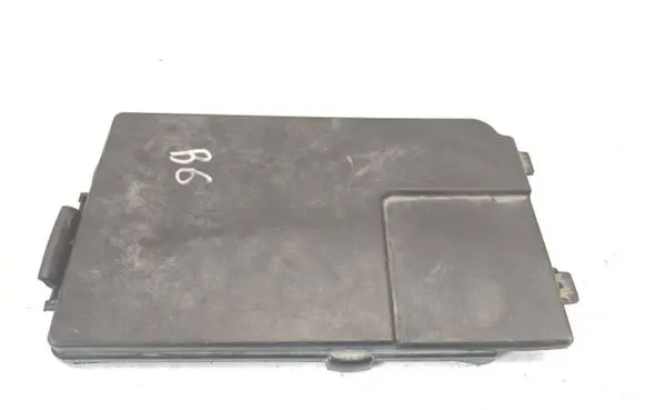 Volkswagen Touran I Battery box tray cover/lid 1K0915443