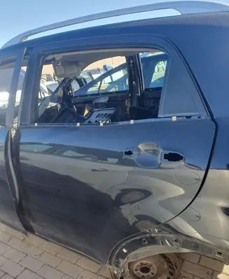 SsangYong Korando Rear door