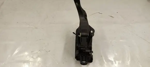 Audi A3 8Y Clutch pedal 5Q2721059HF